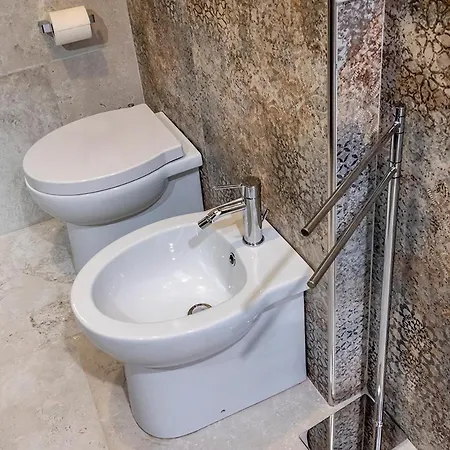 S308 - Sirolo, Delizioso Trilocale Con Piscina Numana